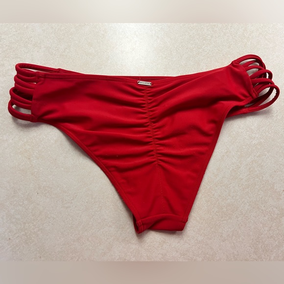 HOLLISTER BIKINI! - Picture 6 of 9